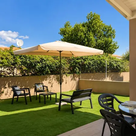 Villa Smeraldo Relax And Comfort 3 Min Walk To The *